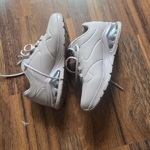 Sketchers Light Pink Memory Foam Shoes